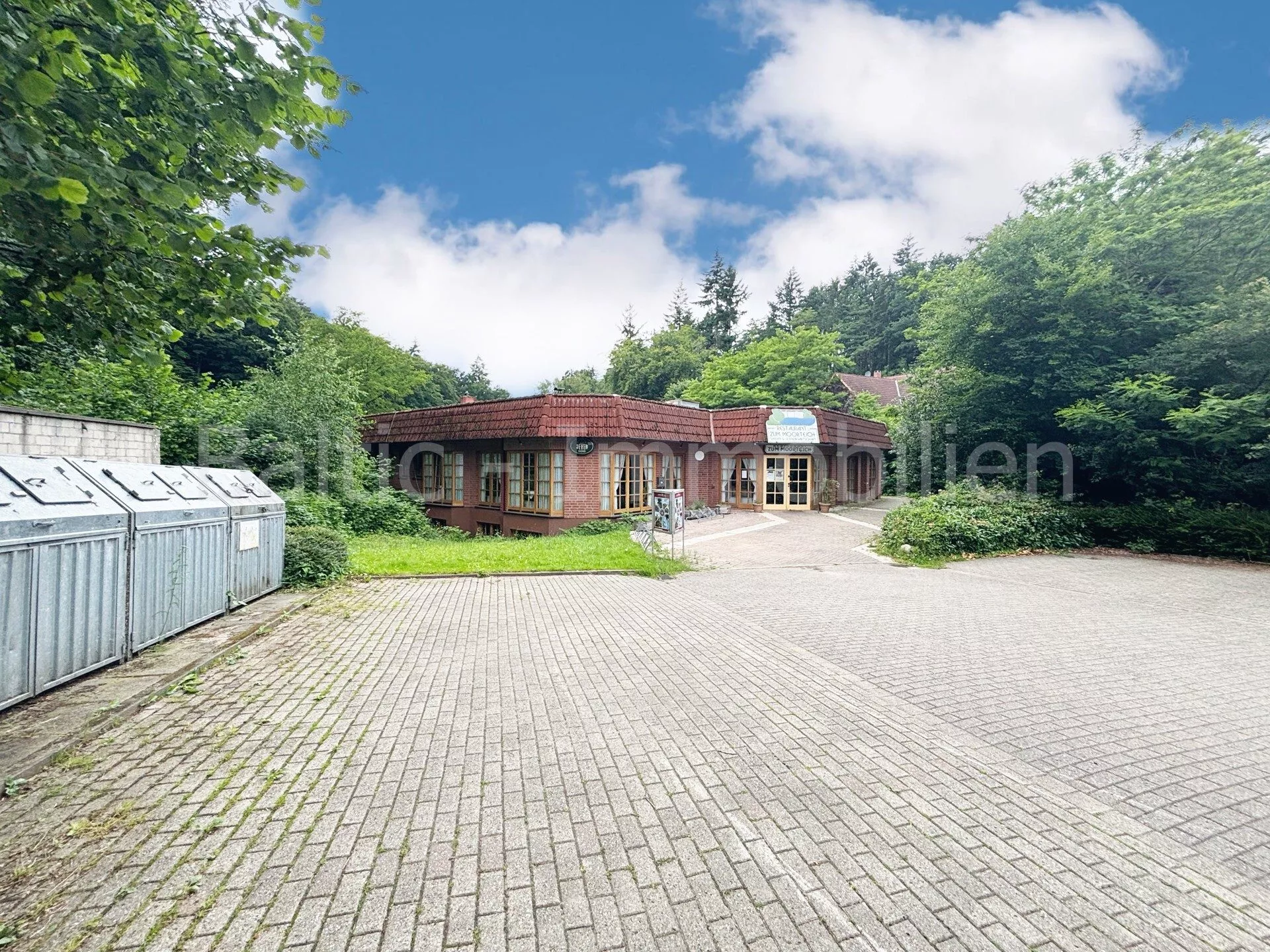 Real Estate Title Image Background