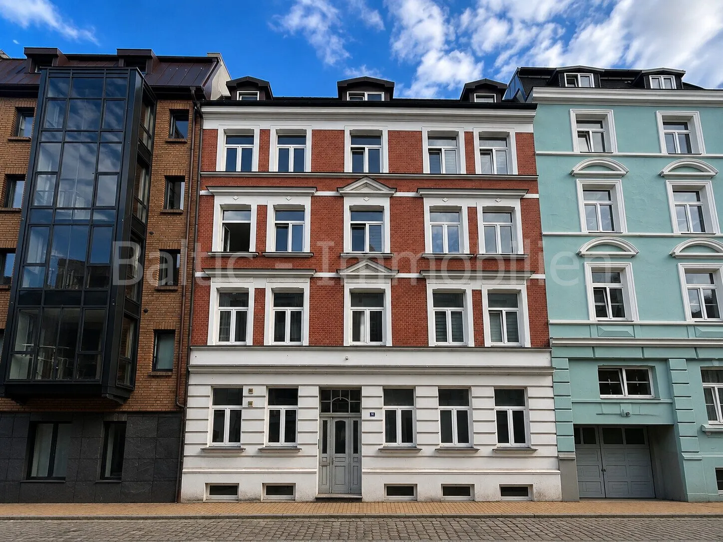 Immobilienangebot - Schwerin - Alle - Schöne Wohnung in guter Lage!